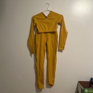 Alphalete Amplify Set